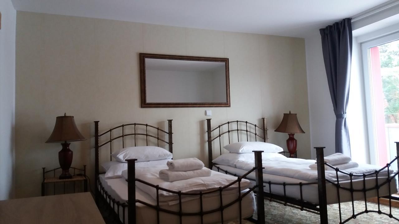 Hotel Bouczech ليبنو ناد فلتافو المظهر الخارجي الصورة